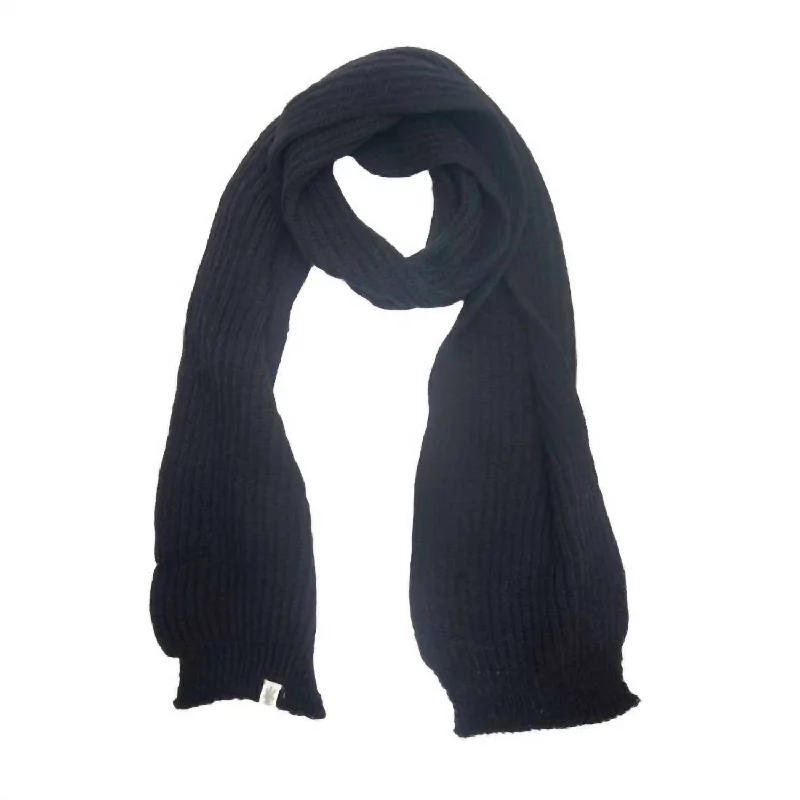 Laurent Rib Scarf In Black