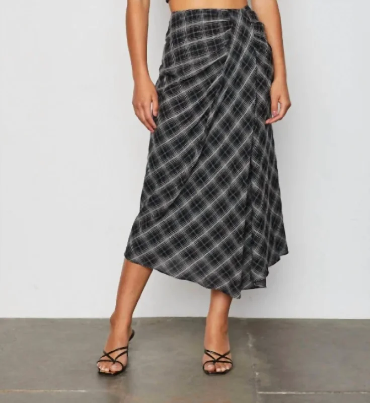 Greer Skirt In Black Plaid